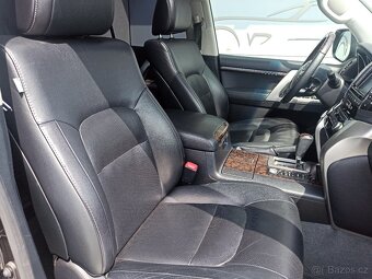 TOYOTA LAND CRUISER 200 4.5D V8 200kW - 12