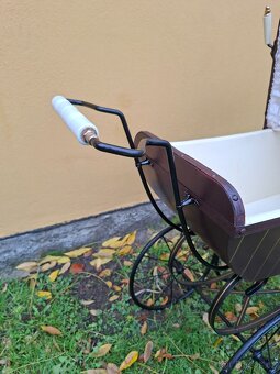 Starožitný kočárek pro panenky č. 637 - 12