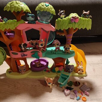 LPS stromový domeček spoustu zvířátek a doplňky - 12