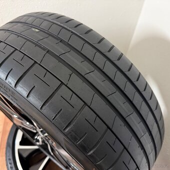 HYUNDAI i30 N 5x114,3 R19 ET55+LETNÍ 235/35R19 6/4mm - 12