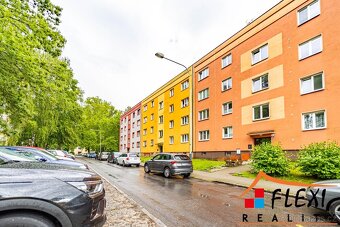 Byt v  2+1 v osobním vlastnictví na ul. Svazácká v Ostravě - - 12