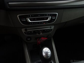 Renault Mégane 1,9 DCi - 12