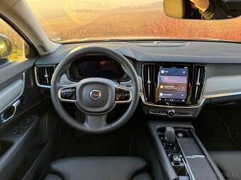 Volvo S90 B5 AWD Diesel Plus Dark 360 kamera - 12