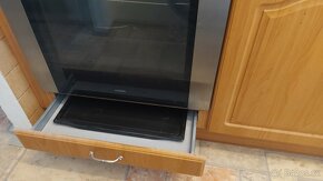 Kuchyňská linka bez spotřebičů (ty jsou zvlášť) - 12