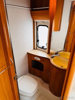 Hymer Eriba Nova 530A/MOVER/DĚL.LŮŽKA/R.V.2005/4MÍSTA - 12