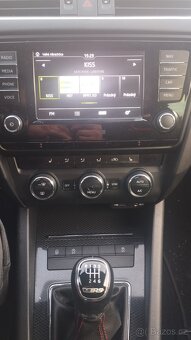 Prodám škoda Octavia lll 2.0 TDI rs - 12