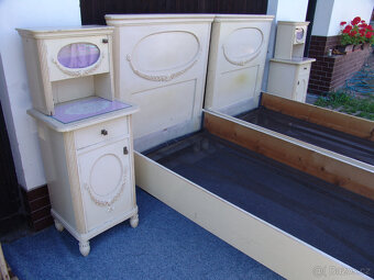 Originální starožitná ložnice - sestava. - 12