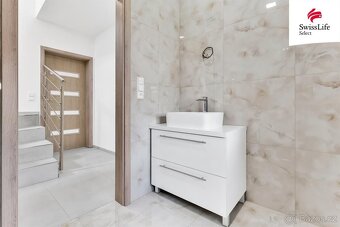 Prodej rodinného domu 160 m2 kpt. Poplera, Pardubice - 12
