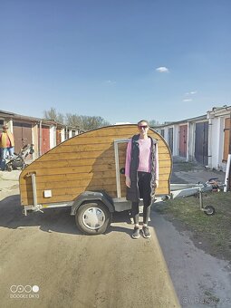Bržděný mini karavan - 12