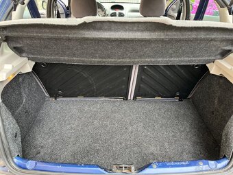 Peugeot 206 1,4i - 12