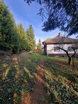 RD 5+1 ,POZEMEK 2000M², 2x garáž - 12