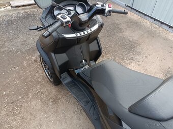 Piaggio mp3 500 ABS,ASR cz doklady v ceně černá 3 - 12