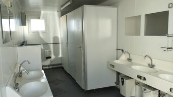 Sanitární / WC kontejner / 5xPisoár / 2xWC / Hezký stav - 12