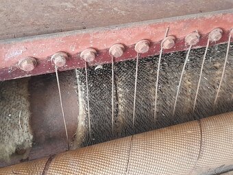 Česačka ovčích kožešin - 12