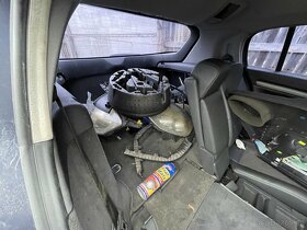 Prodám Opel Signum 1.9 cdti - 12
