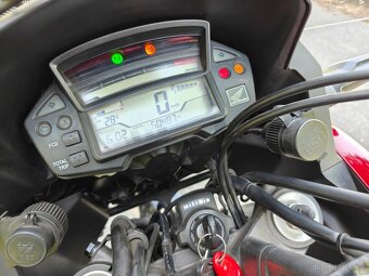 Honda VFR 1200X Crosstourer - TOP výbava - po servise - 12