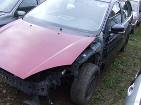 Prodám náhradní díly Ford Focus Mk2 Facelift 1.8 TDCi - 12