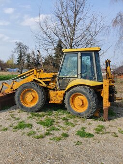 JCB 4CX - 12