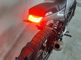 Husqvarna Svartpilen 125 ABS - 12