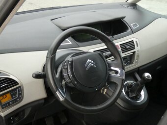 Citroën C4 Picasso 1.8 CNG originál - 12