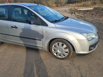 Focus LPG,Úplně nová technická,Funkční klima i tempomat - 12