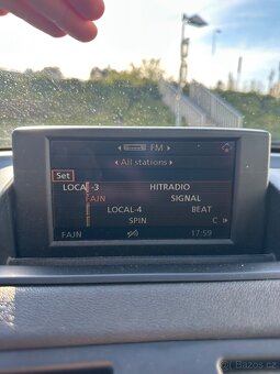 BMW E87 118d 90 kw - 12