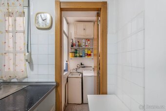 Prodej 3+1 600 metrů od moře Torrevieja, Španělsko. - 12