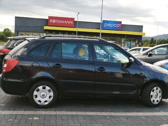 Škoda Fabia II kombi klima - 12