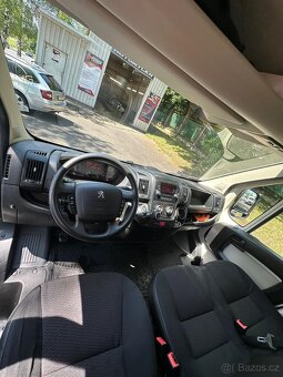 Peugeot Boxer 2019 2.0 HDI 120kw skříň + čelo 750kg, měchy - 12