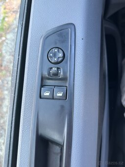 Citroën Jumpy Spacetourer 2.0 HDi 110 kW, 1. majitel, ČR - 12