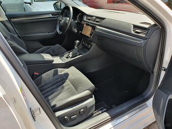 Škoda Superb 3 iV Style 1.4TSI 160kW DSG 69tkm Matrix Ambi - 12