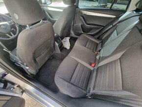 Škoda Octavia III face 2.0TDi 4x4 Dsg - 12