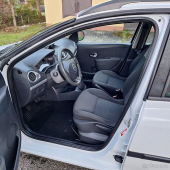 Renault clio 1,2i combi Dovoz Rakousko. - 12