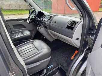 VW TRANSPORTER T5.1 2.0TDI 103KW DSG LONG 5 MÍST R.V.2010 - 12