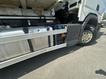Scania R450 6x4 XT + Vlek Hüfferman / Nosič kontejnerů - 12