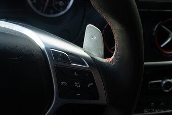 Mercedes-Benz A 45 AMG - 12