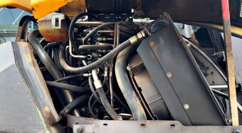 MECALAC 9 MWR KOLOVÉ RYPADLO - 12