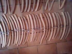 Ramínka dřevěná, plastová - 12