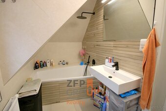 Prodej bytu 6+1 o rozloze 120 m2, ulice Havlíčkova, Polička  - 12
