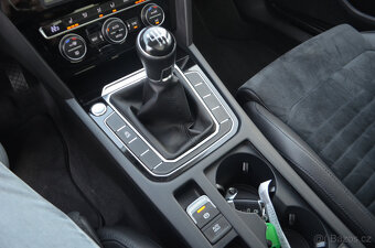 PRODÁM VW PASSAT 2.0TDI HIGHLINE BIXEN,PANORAMA - 12