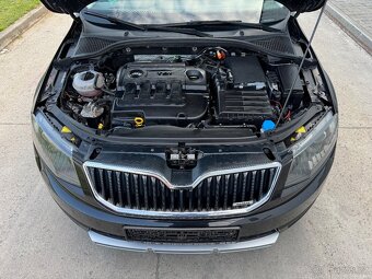 Škoda Octavia III Scout 2.0 TDI 135kw DSG 4x4 - 12
