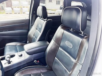 JEEP GRAND CHEROKEE OVERLAND 3.0CRDI 4x4 1.MAJ ČR 2015 - 12