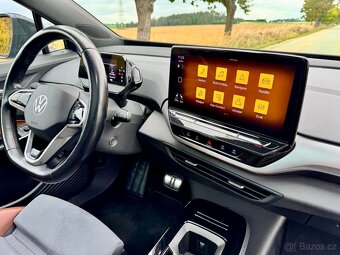 Volkswagen ID.4,82kWh,1ST MAX,Masáže,Tažné,s DPH 599 000,- - 12