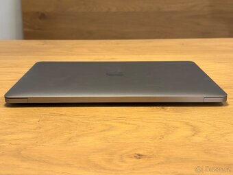 Apple MacBook Air M1 (2020) - 12