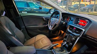 Volvo V40, CC D3 NEZ.TOPENÍ, bez adblue systému - 12