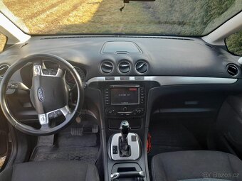 Prodám Ford Galaxy r.v. 2012, technická do 02/2027 - 12