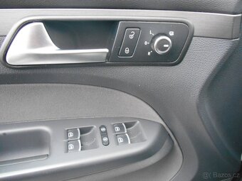 2,0TDI CROSS 103KW - 12