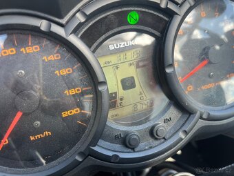 Suzuki DL V Strom 650 km 8700 - 12