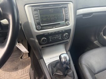 Škoda Octavia II Combi 2.0 TDI 103kW, 2010, XENONY, NAVIGACE - 12