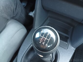 Prodám VW Touran - 12
